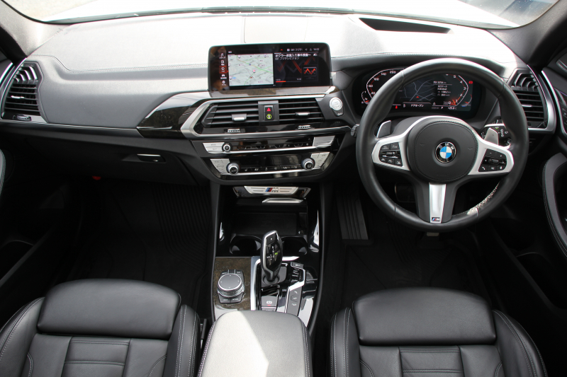 BMW X3 M40i ｾﾚｸﾄP ﾊﾟﾉﾗﾏｻﾝﾙｰﾌ 全席ﾋｰﾀｰ黒革 ﾊｰﾏﾝｶｰﾄﾞﾝｻｳﾝﾄﾞ387馬力 直6ﾀｰﾎﾞBMWﾗｲﾌﾞｺｯｸﾋﾟｯﾄﾞMspﾌﾞﾚｰｷ ﾘｱｼｰﾄ可倒調整 360度ｶﾒﾗ ﾀｯﾁ画面HDDﾅﾋﾞTV ｱｯﾌﾟﾙｶｰﾌﾟﾚｲ LEDﾍｯﾄﾞﾗｲﾄ ｵｰﾄﾊｲﾋﾞｰﾑ 電動ﾄﾗﾝｸ 専用21AW&ﾃﾞﾌ 2年保証