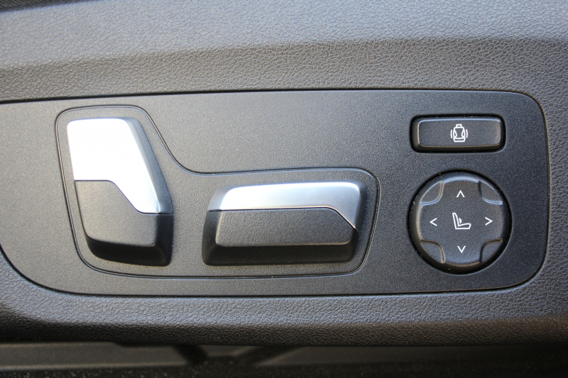 BMW X3 Xdrive20d Mｽﾎﾟｰﾂ ﾊｲﾗｲﾝ 全席ﾋｰﾀｰ黒革 ﾗﾝﾊﾞｰｻﾎﾟｰﾄ HUD ﾘｱｼｰﾄ可倒調整 LEDﾍｯﾄﾞﾗｲﾄ ｵｰﾄﾊｲﾋﾞｰﾑ ﾀｯﾁﾊﾟﾈﾙ対応HDDﾅﾋﾞTV ﾜｲﾔﾚｽ充電 液晶ﾒｰﾀｰ 360度ｶﾒﾗ ｽﾃｱﾘﾝｸﾞｻﾎﾟｰﾄ 追従ACC 電動ﾄﾗﾝｸ ﾊﾟﾄﾞﾙｼﾌﾄ ｵﾌﾟｼｮﾝ20AW 2年保証