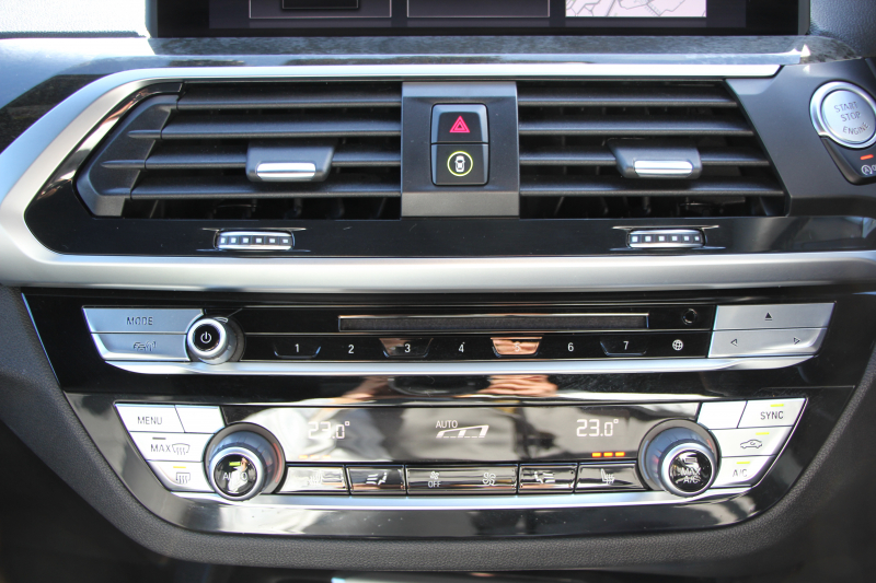 BMW X3 Xdrive20d Mｽﾎﾟｰﾂ ﾊｲﾗｲﾝ 全席ﾋｰﾀｰ黒革 ﾗﾝﾊﾞｰｻﾎﾟｰﾄ HUD ﾘｱｼｰﾄ可倒調整 LEDﾍｯﾄﾞﾗｲﾄ ｵｰﾄﾊｲﾋﾞｰﾑ ﾀｯﾁﾊﾟﾈﾙ対応HDDﾅﾋﾞTV ﾜｲﾔﾚｽ充電 液晶ﾒｰﾀｰ 360度ｶﾒﾗ ｽﾃｱﾘﾝｸﾞｻﾎﾟｰﾄ 追従ACC 電動ﾄﾗﾝｸ ﾊﾟﾄﾞﾙｼﾌﾄ ｵﾌﾟｼｮﾝ20AW 2年保証