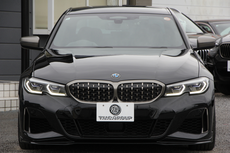 BMW 3シリーズ M340i ｲﾉﾍﾞｰｼｮﾝP 直6ﾀｰﾎﾞ4WD 387馬力 ﾋｰﾀｰ黒革 ﾚｰｻﾞｰﾗｲﾄ 3Dﾃﾞｻﾞｲﾝﾏﾌﾗｰ Mﾊﾟﾌｫｰﾏﾝｽｴｱﾛ EVENTURIｶｰﾎﾞﾝｴｱｰｲﾝﾃｰｸ 電動ﾄﾗﾝｸ ACｼｭﾆｯﾂｧｰｻｽ ｱﾀﾞﾌﾟﾃｨﾌﾞMｻｽ 追従ACC HUD 360度ｶﾒﾗ ﾊｰﾏﾝｶｰﾄﾞﾝ ｼﾞｪｽﾁｬｰC 2年保証