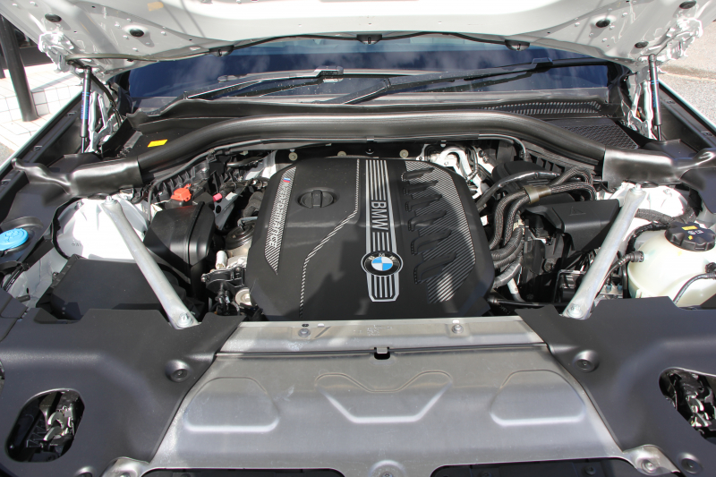 BMW X3 M40d ｾﾚｸﾄP 326馬力 3.0Lﾃﾞｨｰｾﾞﾙﾀｰﾎﾞﾊﾟﾉﾗﾏｻﾝﾙｰﾌ 全席ﾋｰﾀｰ黒革  ﾊｰﾏﾝｶｰﾄﾞﾝｻｳﾝﾄﾞHUD ﾘｱｼｰﾄ可倒調整 専用21AW Mｽﾎﾟｰﾂﾃﾞﾌ&ﾌﾞﾚｰｷ 追従ACC ｽﾃｱﾘﾝｸﾞｻﾎﾟｰﾄ ﾀｯﾁ画面HDDﾅﾋﾞTV 360度ｶﾒﾗ ｱﾝﾋﾞｴﾝﾄﾗｲﾄ 電動ﾄﾗﾝｸ 2年保証