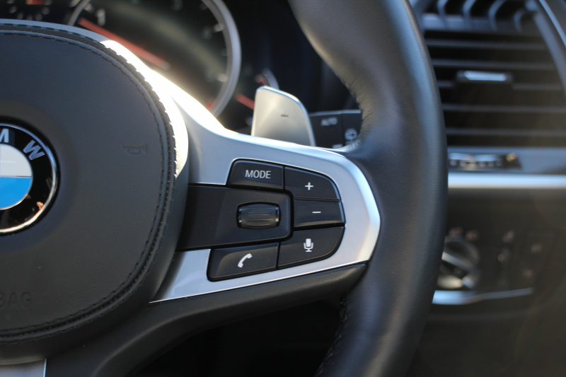 BMW X3 M40d ｾﾚｸﾄP 326馬力 3.0Lﾃﾞｨｰｾﾞﾙﾀｰﾎﾞﾊﾟﾉﾗﾏｻﾝﾙｰﾌ 全席ﾋｰﾀｰ黒革  ﾊｰﾏﾝｶｰﾄﾞﾝｻｳﾝﾄﾞHUD ﾘｱｼｰﾄ可倒調整 専用21AW Mｽﾎﾟｰﾂﾃﾞﾌ&ﾌﾞﾚｰｷ 追従ACC ｽﾃｱﾘﾝｸﾞｻﾎﾟｰﾄ ﾀｯﾁ画面HDDﾅﾋﾞTV 360度ｶﾒﾗ ｱﾝﾋﾞｴﾝﾄﾗｲﾄ 電動ﾄﾗﾝｸ 2年保証