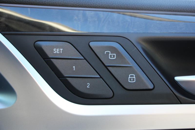 BMW X3 M40d ｾﾚｸﾄP 326馬力 3.0Lﾃﾞｨｰｾﾞﾙﾀｰﾎﾞﾊﾟﾉﾗﾏｻﾝﾙｰﾌ 全席ﾋｰﾀｰ黒革  ﾊｰﾏﾝｶｰﾄﾞﾝｻｳﾝﾄﾞHUD ﾘｱｼｰﾄ可倒調整 専用21AW Mｽﾎﾟｰﾂﾃﾞﾌ&ﾌﾞﾚｰｷ 追従ACC ｽﾃｱﾘﾝｸﾞｻﾎﾟｰﾄ ﾀｯﾁ画面HDDﾅﾋﾞTV 360度ｶﾒﾗ ｱﾝﾋﾞｴﾝﾄﾗｲﾄ 電動ﾄﾗﾝｸ 2年保証