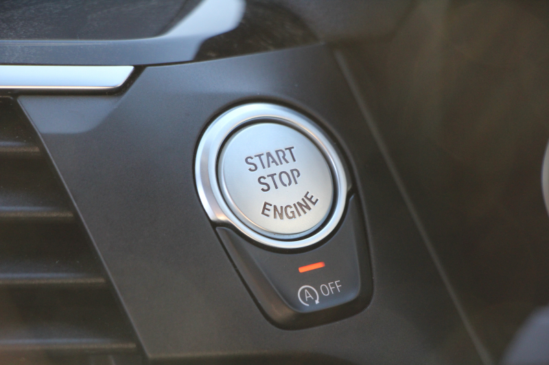 BMW X3 M40d ｾﾚｸﾄP 326馬力 3.0Lﾃﾞｨｰｾﾞﾙﾀｰﾎﾞﾊﾟﾉﾗﾏｻﾝﾙｰﾌ 全席ﾋｰﾀｰ黒革  ﾊｰﾏﾝｶｰﾄﾞﾝｻｳﾝﾄﾞHUD ﾘｱｼｰﾄ可倒調整 専用21AW Mｽﾎﾟｰﾂﾃﾞﾌ&ﾌﾞﾚｰｷ 追従ACC ｽﾃｱﾘﾝｸﾞｻﾎﾟｰﾄ ﾀｯﾁ画面HDDﾅﾋﾞTV 360度ｶﾒﾗ ｱﾝﾋﾞｴﾝﾄﾗｲﾄ 電動ﾄﾗﾝｸ 2年保証