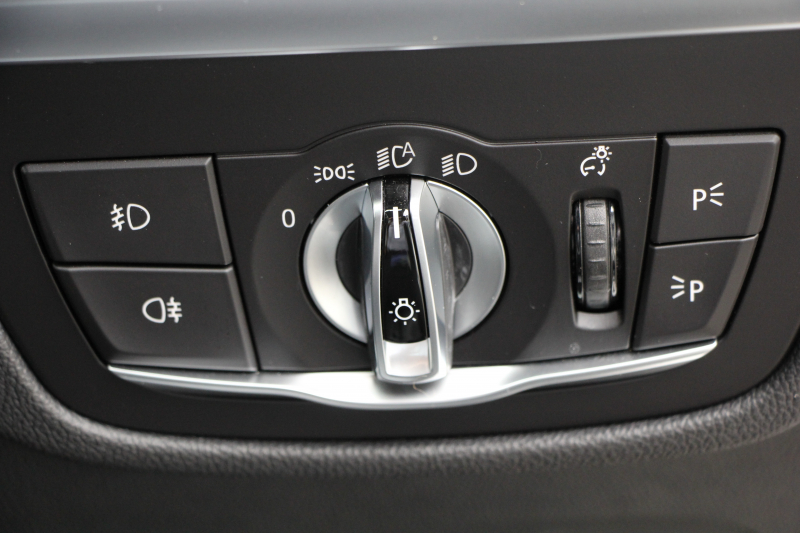 BMW X3 Xdrive20d Mｽﾎﾟｰﾂ ﾊｲﾗｲﾝ 中期 新型式3DA-UZ20 NEWｲﾝﾃﾘｱ 全席ﾋｰﾀｰ黒革 1ｵｰﾅ BMWﾗｲﾌﾞｺｯｸﾋﾟｯﾄﾞｱｯﾌﾟﾙｶｰﾌﾟﾚｲ 変更後ﾀｯﾁ画面対応HDDﾅﾋﾞﾘｱｼｰﾄ可倒調整 LEDﾍｯﾄﾞﾗｲﾄ ｵｰﾄﾊｲﾋﾞｰﾑ 360度ｶﾒﾗ 電動ﾘｱｹﾞｰﾄ 2年保証