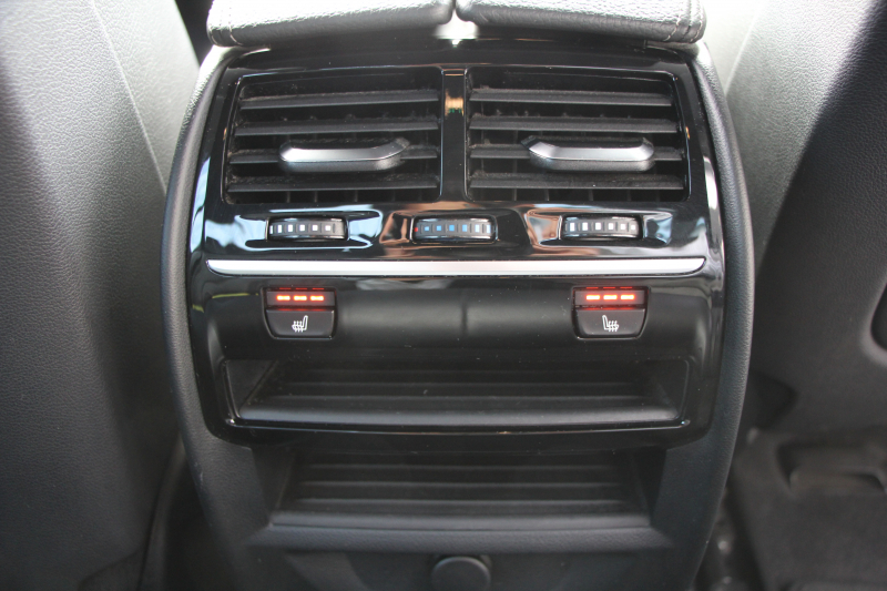 BMW 5シリーズ 523d Mｽﾎﾟｰﾂ ﾊｲﾗｲﾝ 全席ﾋｰﾀｰ黒革 HUD ｶﾀﾛｸﾞ燃費21.5km/L 追従ACC ｽﾃｱﾘﾝｸﾞｻﾎﾟｰﾄ LEDﾍｯﾄﾞﾗｲﾄ ｵｰﾄﾊｲﾋﾞｰﾑ 液晶ﾒｰﾀｰ 360度ｶﾒﾗ ﾀｯﾁ画面HDDﾅﾋﾞTV 専用ｴｱﾛ 19AW 電動ﾄﾗﾝｸ ｽﾏｰﾄｷｰ ﾊﾟﾄﾞﾙｼﾌﾄ 2年保証