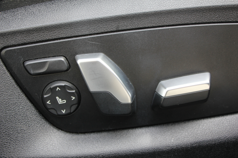 BMW 5シリーズ 523d Mｽﾎﾟｰﾂ ﾊｲﾗｲﾝ 全席ﾋｰﾀｰ黒革 HUD ｶﾀﾛｸﾞ燃費21.5km/L 追従ACC ｽﾃｱﾘﾝｸﾞｻﾎﾟｰﾄ LEDﾍｯﾄﾞﾗｲﾄ ｵｰﾄﾊｲﾋﾞｰﾑ 液晶ﾒｰﾀｰ 360度ｶﾒﾗ ﾀｯﾁ画面HDDﾅﾋﾞTV 専用ｴｱﾛ 19AW 電動ﾄﾗﾝｸ ｽﾏｰﾄｷｰ ﾊﾟﾄﾞﾙｼﾌﾄ 2年保証