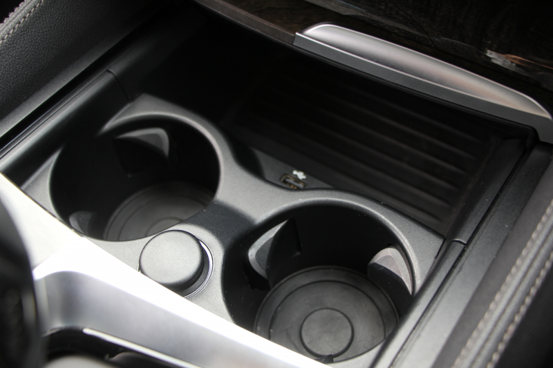 BMW 5シリーズ 523d Mｽﾎﾟｰﾂ ﾊｲﾗｲﾝ 全席ﾋｰﾀｰ黒革 HUD ｶﾀﾛｸﾞ燃費21.5km/L 追従ACC ｽﾃｱﾘﾝｸﾞｻﾎﾟｰﾄ LEDﾍｯﾄﾞﾗｲﾄ ｵｰﾄﾊｲﾋﾞｰﾑ 液晶ﾒｰﾀｰ 360度ｶﾒﾗ ﾀｯﾁ画面HDDﾅﾋﾞTV 専用ｴｱﾛ 19AW 電動ﾄﾗﾝｸ ｽﾏｰﾄｷｰ ﾊﾟﾄﾞﾙｼﾌﾄ 2年保証