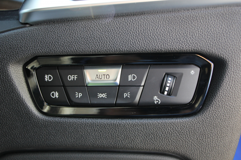 BMW 3シリーズ 320i Mｽﾎﾟｰﾂ ｲﾉﾍﾞｰｼｮﾝP ﾌｧｽﾄﾄﾗｯｸP ｻｳﾝﾄﾞP ｺﾝﾌｫｰﾄP Pｱｼｽﾄﾌﾟﾗｽ ﾚｰｻﾞｰﾗｲﾄ ｱﾀﾞﾌﾟﾃｨﾌﾞMｻｽ ﾊｰﾏﾝｶｰﾄﾞﾝｻｳﾝﾄﾞﾌﾙｾｸﾞTV HUD 360度ｶﾒﾗ ｼﾞｪｽﾁｬｰC Mspﾌﾞﾚｰｷ 19AW 追従ACC ｽﾃｱﾘﾝｸﾞｻﾎﾟｰﾄ ｼｰﾄﾋｰﾀｰ ｶｰﾌﾟﾚｲ 2年保証