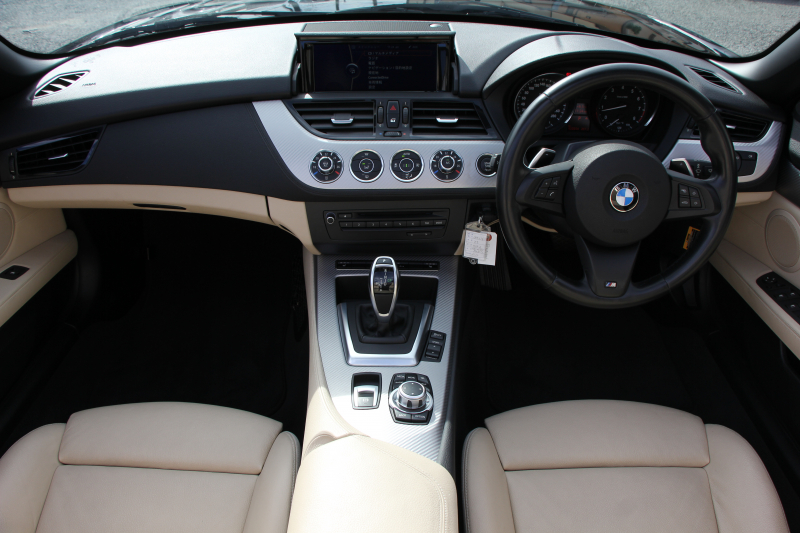 BMW Z4 Z4 Sdrive20i Mｽﾎﾟｰﾂ 最終ﾓﾃﾞﾙ ﾌｪｲｽﾘﾌﾄ後 電動ｵｰﾌﾟﾝ ｳｲﾝﾄﾞﾃﾞｨﾌﾚｸﾀｰ ｶﾝｻﾞｽﾍﾞｰｼﾞｭﾚｻﾞｰ ｼｰﾄﾋｰﾀｰ ﾒﾓﾘｰ付電動ｼｰﾄ ｵﾌﾟｼｮﾝ19AW iﾄﾞﾗｲﾌﾞHDDﾅﾋﾞBluetooth接続 ﾊﾟﾄﾞﾙｼﾌﾄ LEDﾘﾝｸﾞｷｾﾉﾝ Mｽﾎﾟｰﾂｴｱﾛ 直噴ﾀｰﾎﾞ8速AT 2年保証