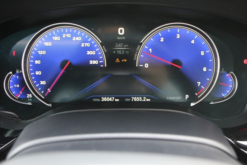 BMW 5シリーズ 523i Mｽﾎﾟｰﾂ ﾊｲﾗｲﾝ ｲﾉﾍﾞｰｼｮﾝP ｻﾝﾙｰﾌ 全席ﾋｰﾀｰ黒革 ﾃﾞｨｽﾌﾟﾚｲｷｰ HUD ｼﾞｪｽﾁｬｰC ﾜｲﾔﾚｽ充電 追従ACC ｽﾃｱﾘﾝｸﾞｻﾎﾟｰﾄ ﾀｯﾁ画面HDDﾅﾋﾞTV LEDﾍｯﾄﾞﾗｲﾄ ｵｰﾄﾊｲﾋﾞｰﾑ 360度ｶﾒﾗ 19AW 電動ﾄﾗﾝｸ 2年保証