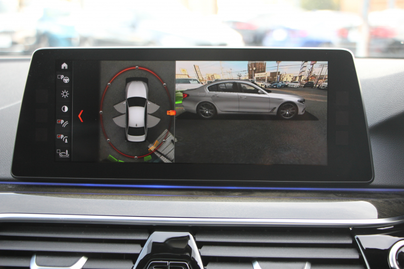 BMW 5シリーズ 523i Mｽﾎﾟｰﾂ ﾊｲﾗｲﾝ ｲﾉﾍﾞｰｼｮﾝP ｻﾝﾙｰﾌ 全席ﾋｰﾀｰ黒革 ﾃﾞｨｽﾌﾟﾚｲｷｰ HUD ｼﾞｪｽﾁｬｰC ﾜｲﾔﾚｽ充電 追従ACC ｽﾃｱﾘﾝｸﾞｻﾎﾟｰﾄ ﾀｯﾁ画面HDDﾅﾋﾞTV LEDﾍｯﾄﾞﾗｲﾄ ｵｰﾄﾊｲﾋﾞｰﾑ 360度ｶﾒﾗ 19AW 電動ﾄﾗﾝｸ 2年保証