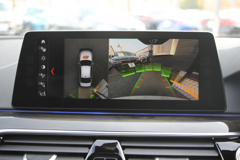 BMW 5シリーズ 523i Mｽﾎﾟｰﾂ ﾊｲﾗｲﾝ ｲﾉﾍﾞｰｼｮﾝP ｻﾝﾙｰﾌ 全席ﾋｰﾀｰ黒革 ﾃﾞｨｽﾌﾟﾚｲｷｰ HUD ｼﾞｪｽﾁｬｰC ﾜｲﾔﾚｽ充電 追従ACC ｽﾃｱﾘﾝｸﾞｻﾎﾟｰﾄ ﾀｯﾁ画面HDDﾅﾋﾞTV LEDﾍｯﾄﾞﾗｲﾄ ｵｰﾄﾊｲﾋﾞｰﾑ 360度ｶﾒﾗ 19AW 電動ﾄﾗﾝｸ 2年保証