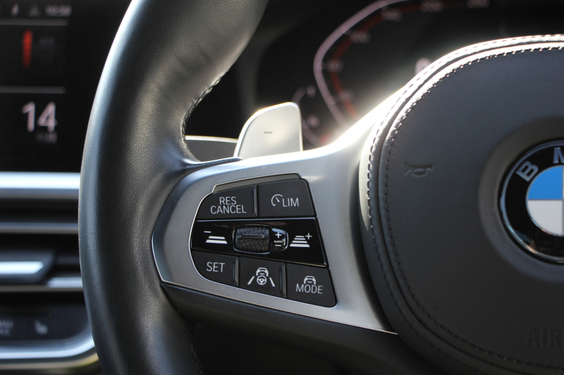 BMW 3シリーズ 320i Mｽﾎﾟｰﾂ ﾃﾞﾋﾞｭｰ&ｺﾝﾌｫｰﾄP ﾋｰﾀｰ黒革 専用ﾌﾞﾙｰｽﾃｯﾁ 19AW 追従ACC ｽﾃｱﾘﾝｸﾞｻﾎﾟｰﾄ LEDﾍｯﾄﾞﾗｲﾄ ｵｰﾄﾊｲﾋﾞｰﾑ 電動ﾄﾗﾝｸ ｱｯﾌﾟﾙｶｰﾌﾟﾚｲ ﾌﾙｾｸﾞTV  ﾀｯﾁ画面HDDﾅﾋﾞﾜｲﾔﾚｽ充電 Hi-fiｽﾋﾟｰｶｰ Pｱｼｽﾄ 専用ｴｱﾛ 2年保証