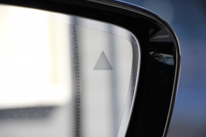 BMW 3シリーズ 320i Mｽﾎﾟｰﾂ ﾃﾞﾋﾞｭｰ&ｺﾝﾌｫｰﾄP ﾋｰﾀｰ黒革 専用ﾌﾞﾙｰｽﾃｯﾁ 19AW 追従ACC ｽﾃｱﾘﾝｸﾞｻﾎﾟｰﾄ LEDﾍｯﾄﾞﾗｲﾄ ｵｰﾄﾊｲﾋﾞｰﾑ 電動ﾄﾗﾝｸ ｱｯﾌﾟﾙｶｰﾌﾟﾚｲ ﾌﾙｾｸﾞTV  ﾀｯﾁ画面HDDﾅﾋﾞﾜｲﾔﾚｽ充電 Hi-fiｽﾋﾟｰｶｰ Pｱｼｽﾄ 専用ｴｱﾛ 2年保証