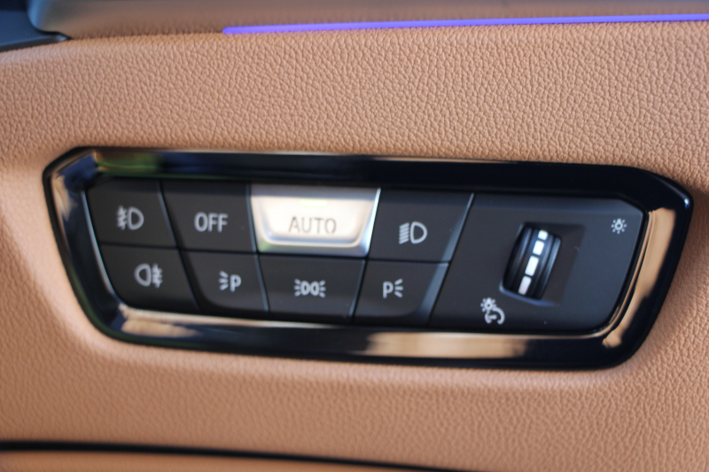 BMW 3シリーズ 320d Xdrive Mｽﾎﾟｰﾂ ﾊｲﾗｲﾝ ｲﾉﾍﾞｰｼｮﾝP ｺﾝﾌｫｰﾄP 4WD ｺﾆｬｯｸﾚｻﾞｰ ｼｰﾄﾋｰﾀｰ ﾚｰｻﾞｰﾗｲﾄ HUD ｼﾞｪｽﾁｬｰC ｵﾌﾟｼｮﾝ19AW 360度ｶﾒﾗ BMWﾗｲﾌﾞｺｯｸﾋﾟｯﾄﾞﾀｯﾁ画面HDDﾅﾋﾞApplecarplay ﾜｲﾔﾚｽ充電 ｵｰﾄﾊｲﾋﾞｰﾑ 追従ACC 電動ﾄﾗﾝｸ 2年保証