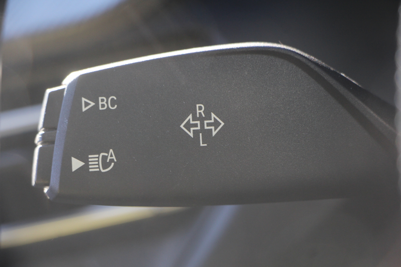 BMW 2シリーズ M235i Xdrive ｸﾞﾗﾝｸｰﾍﾟﾌﾟﾗｽP 306馬力 4WD ﾊﾟﾉﾗﾏｻﾝﾙｰﾌ ﾋｰﾀｰ黒革 Mｽﾎﾟｰﾂｼｰﾄ ｱﾀﾞﾌﾟﾃｨﾌﾞｻｽ Hi-fiｽﾋﾟｰｶｰ 追従ACC 後退ｱｼｽﾄ LEDﾍｯﾄﾞﾗｲﾄ 専用18AW Mspﾌﾞﾚｰｷ Applecarplay ﾀｯﾁ画面HDDﾅﾋﾞPｱｼｽﾄ 2年保証