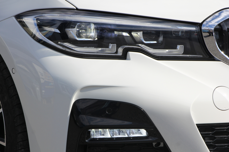 BMW 3シリーズ 320i ﾂｰﾘﾝｸﾞMｽﾎﾟｰﾂ ﾊｲﾗｲﾝ ｺﾆｬｯｸﾚｻﾞｰ ｼｰﾄﾋｰﾀｰ Pｱｼｽﾄﾌﾟﾗｽ 360度ｶﾒﾗ ﾀｯﾁ画面HDDﾅﾋﾞLEDﾍｯﾄﾞﾗｲﾄ ｵｰﾄﾊｲﾋﾞｰﾑ 追従ACC ｽﾃｱﾘﾝｸﾞｻﾎﾟｰﾄ ｱﾝﾋﾞｴﾝﾄﾗｲﾄ 電動ﾄﾗﾝｸ ｱｸﾃｨﾌﾞPDC緊急ﾌﾞﾚｰｷ 専用ｴｱﾛ 2年保証