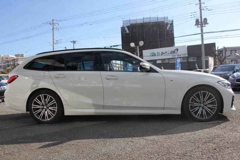 BMW 3シリーズ 320i ﾂｰﾘﾝｸﾞMｽﾎﾟｰﾂ ﾊｲﾗｲﾝ ｺﾆｬｯｸﾚｻﾞｰ ｼｰﾄﾋｰﾀｰ Pｱｼｽﾄﾌﾟﾗｽ 360度ｶﾒﾗ ﾀｯﾁ画面HDDﾅﾋﾞLEDﾍｯﾄﾞﾗｲﾄ ｵｰﾄﾊｲﾋﾞｰﾑ 追従ACC ｽﾃｱﾘﾝｸﾞｻﾎﾟｰﾄ ｱﾝﾋﾞｴﾝﾄﾗｲﾄ 電動ﾄﾗﾝｸ ｱｸﾃｨﾌﾞPDC緊急ﾌﾞﾚｰｷ 専用ｴｱﾛ 2年保証