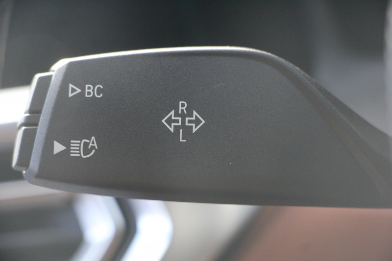 BMW 3シリーズ 320i ﾂｰﾘﾝｸﾞMｽﾎﾟｰﾂ ﾊｲﾗｲﾝ ｺﾆｬｯｸﾚｻﾞｰ ｼｰﾄﾋｰﾀｰ Pｱｼｽﾄﾌﾟﾗｽ 360度ｶﾒﾗ ﾀｯﾁ画面HDDﾅﾋﾞLEDﾍｯﾄﾞﾗｲﾄ ｵｰﾄﾊｲﾋﾞｰﾑ 追従ACC ｽﾃｱﾘﾝｸﾞｻﾎﾟｰﾄ ｱﾝﾋﾞｴﾝﾄﾗｲﾄ 電動ﾄﾗﾝｸ ｱｸﾃｨﾌﾞPDC緊急ﾌﾞﾚｰｷ 専用ｴｱﾛ 2年保証