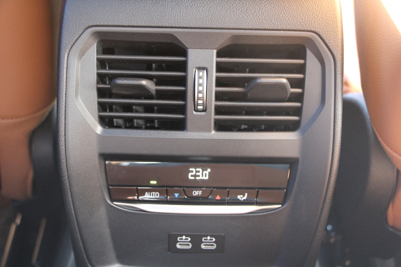 BMW 3シリーズ 320i ﾂｰﾘﾝｸﾞMｽﾎﾟｰﾂ ﾊｲﾗｲﾝ ｺﾆｬｯｸﾚｻﾞｰ ｼｰﾄﾋｰﾀｰ Pｱｼｽﾄﾌﾟﾗｽ 360度ｶﾒﾗ ﾀｯﾁ画面HDDﾅﾋﾞLEDﾍｯﾄﾞﾗｲﾄ ｵｰﾄﾊｲﾋﾞｰﾑ 追従ACC ｽﾃｱﾘﾝｸﾞｻﾎﾟｰﾄ ｱﾝﾋﾞｴﾝﾄﾗｲﾄ 電動ﾄﾗﾝｸ ｱｸﾃｨﾌﾞPDC緊急ﾌﾞﾚｰｷ 専用ｴｱﾛ 2年保証