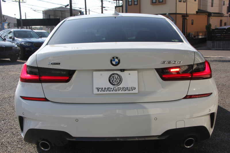 BMW 3シリーズ 320d Xdrive Mｽﾎﾟｰﾂ ﾃﾞﾋﾞｭｰP ｺﾝﾌｫｰﾄP 4WD ﾋｰﾀｰ黒革 ﾌﾞﾙｰｽﾃｯﾁ 19AW Pｱｼｽﾄﾌﾟﾗｽ 360度ｶﾒﾗ ﾌﾙｾｸﾞTV LEDﾍｯﾄﾞﾗｲﾄ ｵｰﾄﾊｲﾋﾞｰﾑ 追従ACC ｽﾃｱﾘﾝｸﾞｻﾎﾟｰﾄ ｱｯﾌﾟﾙｶｰﾌﾟﾚｲ ﾀｯﾁ画面HDDﾅﾋﾞ電動ﾄﾗﾝｸ 2年保証