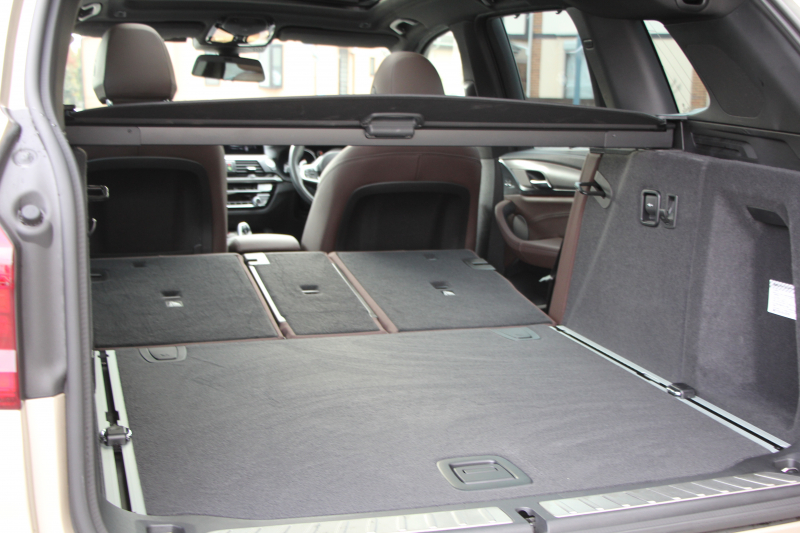 BMW X3 M40d ｾﾚｸﾄ&ｲﾉﾍﾞｰｼｮﾝP 1ｵ-ﾅ individualｶﾗｰ&21AW 1ｵｰﾅ ﾊﾟﾉﾗﾏｻﾝR ﾍﾞﾝﾁﾚｰｼｮﾝ 全席ﾋｰﾀｰ茶革 直6ﾀｰﾎﾞ326馬力 ﾊｰﾏﾝｶｰﾄﾞﾝ ｼﾞｪｽﾁｬｰC ﾃﾞｨｽﾌﾟﾚｲｷｰ 追従ACC HUD 液晶ﾒｰﾀｰ 360度ｶﾒﾗ LEDﾍｯﾄﾞﾗｲﾄ 2年保証