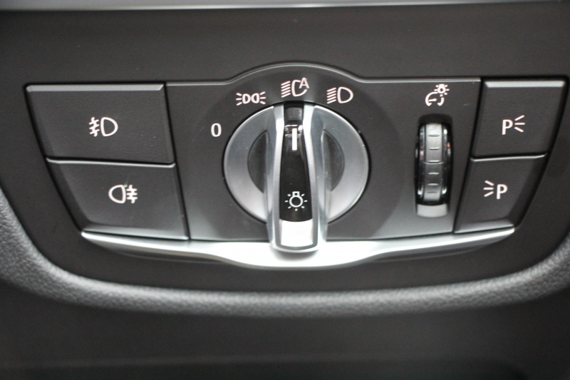 BMW X3 M40d ｾﾚｸﾄ&ｲﾉﾍﾞｰｼｮﾝP 1ｵ-ﾅ individualｶﾗｰ&21AW 1ｵｰﾅ ﾊﾟﾉﾗﾏｻﾝR ﾍﾞﾝﾁﾚｰｼｮﾝ 全席ﾋｰﾀｰ茶革 直6ﾀｰﾎﾞ326馬力 ﾊｰﾏﾝｶｰﾄﾞﾝ ｼﾞｪｽﾁｬｰC ﾃﾞｨｽﾌﾟﾚｲｷｰ 追従ACC HUD 液晶ﾒｰﾀｰ 360度ｶﾒﾗ LEDﾍｯﾄﾞﾗｲﾄ 2年保証