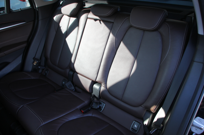 BMW X1 Xdrive18d Xﾗｲﾝ ﾊｲﾗｲﾝ&ｺﾝﾌｫｰﾄP LCI後期 ﾌｪｲｽﾘﾌﾄ後 ﾋｰﾀｰ茶革 追従ACC 電動ｼｰﾄ LEDﾍｯﾄﾞﾗｲﾄ&ﾃｰﾙ 電動ﾄﾗﾝｸ ﾀｯﾁ画面HDDﾅﾋﾞPｱｼｽﾄ 衝突軽減ﾌﾞﾚｰｷ 車線逸脱警告 歩行者警告 18AW ｳｯﾄﾞﾊﾟﾈﾙ 2年保証