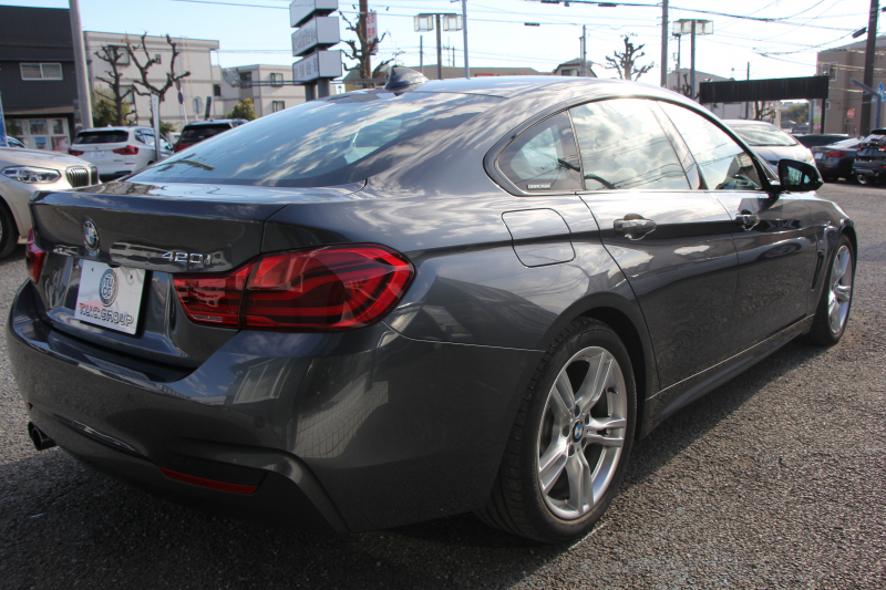 BMW 4シリーズ 420i ｸﾞﾗﾝｸｰﾍﾟMｽﾎﾟｰﾂ 後期 ﾋｰﾀｰ黒革 追従ACC ﾚｰﾝﾁｪﾝｼﾞ警告 LEDﾍｯﾄﾞﾗｲﾄ&ﾃｰﾙ ﾀｯﾁ画面HDDﾅﾋﾞﾌﾙｾｸﾞTV 液晶ﾒｰﾀｰ 衝突軽減ﾌﾞﾚｰｷ 車線逸脱警告 歩行者警告 Bｶﾒﾗ ﾊﾟﾄﾞﾙｼﾌﾄ ｽﾏｰﾄｷｰ 電動ﾄﾗﾝｸ 2年保証