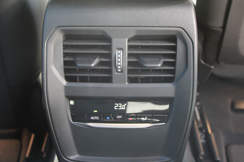 BMW 4シリーズ 420d Xdrive ｸﾞﾗﾝｸｰﾍﾟMｽﾎﾟｰﾂ ﾊｲﾗｲﾝ 4WD ﾋｰﾀｰ黒革 50Thｴﾝﾌﾞﾚﾑ 追従ACC ｽﾃｱﾘﾝｸﾞｻﾎﾟｰﾄ ﾀｯﾁ画面HDDﾅﾋﾞｱｯﾌﾟﾙｶｰﾌﾟﾚｲ Pｱｼｽﾄ LEDﾍｯﾄﾞﾗｲﾄ ｵｰﾄﾊｲﾋﾞｰﾑ Mﾘｱｽﾎﾟｲﾗｰ 専用ｴｱﾛ 18AW ﾜｲﾔﾚｽ充電 2年保証