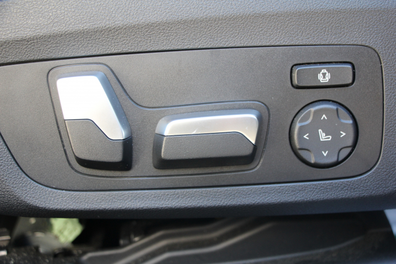 BMW 4シリーズ 420d Xdrive ｸﾞﾗﾝｸｰﾍﾟMｽﾎﾟｰﾂ ﾊｲﾗｲﾝ 4WD ﾋｰﾀｰ黒革 50Thｴﾝﾌﾞﾚﾑ 追従ACC ｽﾃｱﾘﾝｸﾞｻﾎﾟｰﾄ ﾀｯﾁ画面HDDﾅﾋﾞｱｯﾌﾟﾙｶｰﾌﾟﾚｲ Pｱｼｽﾄ LEDﾍｯﾄﾞﾗｲﾄ ｵｰﾄﾊｲﾋﾞｰﾑ Mﾘｱｽﾎﾟｲﾗｰ 専用ｴｱﾛ 18AW ﾜｲﾔﾚｽ充電 2年保証