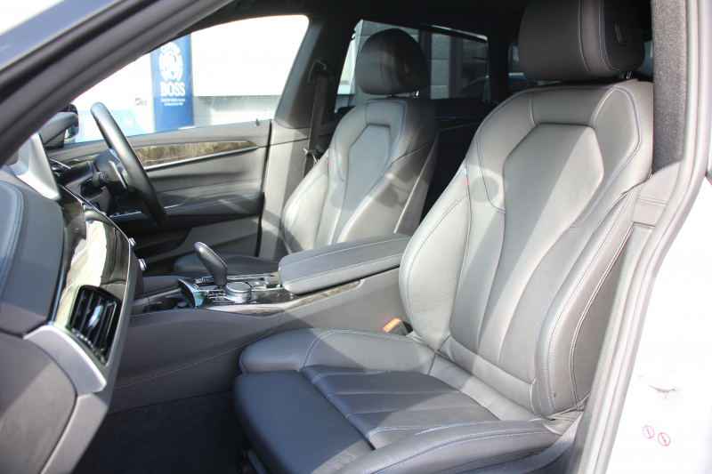 BMW 6シリーズ 630i ｸﾞﾗﾝﾂｰﾘｽﾓ Mｽﾎﾟｰﾂ ｾﾚｸﾄP 1ｵﾅ 真珠色 ﾊﾟﾉﾗﾏｻﾝﾙｰﾌ 全席ﾋｰﾀｰ黒革 ﾘｱｼｰﾄ電動可倒調整 ﾊｰﾏﾝｶｰﾄﾞﾝｻﾗｳﾝﾄﾞ4ｿﾞｰﾝｴｱｺﾝ 追従ACC HUD LEDﾍｯﾄﾞﾗｲﾄ 360度ｶﾒﾗ ﾀｯﾁ画面HDDﾅﾋﾞ電動ﾄﾗﾝｸ Mｽﾎﾟｰﾂﾌﾞﾚ-ｷ 2年保証