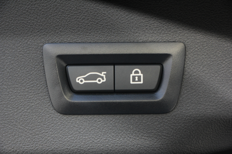 BMW 6シリーズ 630i ｸﾞﾗﾝﾂｰﾘｽﾓ Mｽﾎﾟｰﾂ ｾﾚｸﾄP 1ｵﾅ 真珠色 ﾊﾟﾉﾗﾏｻﾝﾙｰﾌ 全席ﾋｰﾀｰ黒革 ﾘｱｼｰﾄ電動可倒調整 ﾊｰﾏﾝｶｰﾄﾞﾝｻﾗｳﾝﾄﾞ4ｿﾞｰﾝｴｱｺﾝ 追従ACC HUD LEDﾍｯﾄﾞﾗｲﾄ 360度ｶﾒﾗ ﾀｯﾁ画面HDDﾅﾋﾞ電動ﾄﾗﾝｸ Mｽﾎﾟｰﾂﾌﾞﾚ-ｷ 2年保証