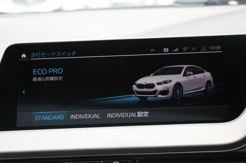 BMW 2シリーズ M235i Xdrive ｸﾞﾗﾝｸｰﾍﾟﾃﾞﾋﾞｭｰP 306馬力 4WD ﾊﾟﾉﾗﾏｻﾝﾙｰﾌ ｼｰﾄﾋｰﾀｰ Mｽﾎﾟｰﾂｼｰﾄ Mｼｰﾄﾍﾞﾙﾄ ｱﾀﾞﾌﾟﾃｨﾌﾞｻｽ 追従ACC LEDﾍｯﾄﾞﾗｲﾄ 専用18AW Mspﾌﾞﾚｰｷ Applecarplay ﾀｯﾁ画面HDDﾅﾋﾞPｱｼｽﾄ ﾜｲﾔﾚｽ充電 2年保証