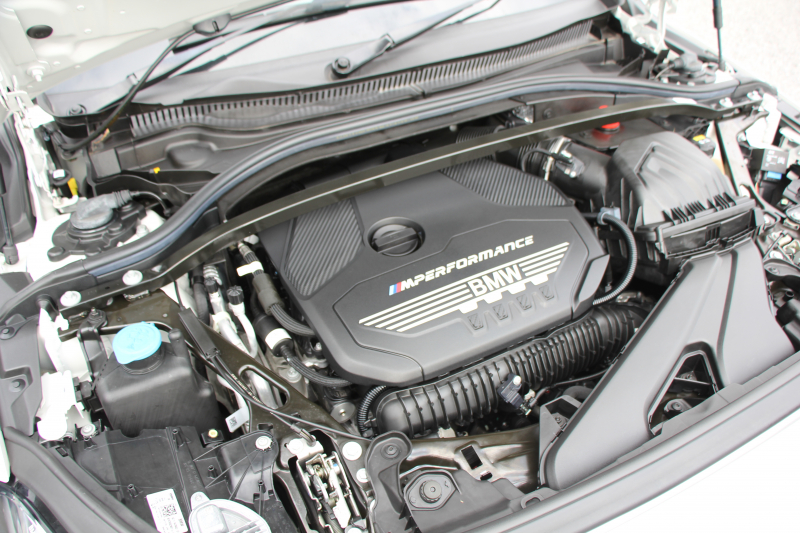 BMW 2シリーズ M235i Xdrive ｸﾞﾗﾝｸｰﾍﾟﾃﾞﾋﾞｭｰP 306馬力 4WD ﾊﾟﾉﾗﾏｻﾝﾙｰﾌ ｼｰﾄﾋｰﾀｰ Mｽﾎﾟｰﾂｼｰﾄ Mｼｰﾄﾍﾞﾙﾄ ｱﾀﾞﾌﾟﾃｨﾌﾞｻｽ 追従ACC LEDﾍｯﾄﾞﾗｲﾄ 専用18AW Mspﾌﾞﾚｰｷ Applecarplay ﾀｯﾁ画面HDDﾅﾋﾞPｱｼｽﾄ ﾜｲﾔﾚｽ充電 2年保証