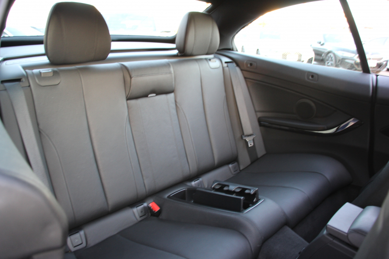 BMW 4シリーズ 435i ｶﾌﾞﾘｵﾚ Mｽﾎﾟｰﾂ 電動ｵｰﾌﾟﾝ 直6ﾀｰﾎﾞ306馬力 N55B30Aｴﾝｼﾞﾝ ﾋｰﾀｰ黒革 追従ACC LEDﾍｯﾄﾞﾗｲﾄ HUD 19AW HDDﾅﾋﾞﾌﾙｾｸﾞTV 衝突軽減ﾌﾞﾚｰｷ 車線逸脱警告 歩行者警告 ﾊﾟﾄﾞﾙｼﾌﾄ 8速AT 2年保証