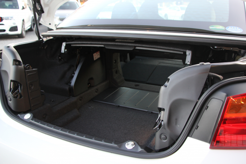 BMW 4シリーズ 435i ｶﾌﾞﾘｵﾚ Mｽﾎﾟｰﾂ 電動ｵｰﾌﾟﾝ 直6ﾀｰﾎﾞ306馬力 N55B30Aｴﾝｼﾞﾝ ﾋｰﾀｰ黒革 追従ACC LEDﾍｯﾄﾞﾗｲﾄ HUD 19AW HDDﾅﾋﾞﾌﾙｾｸﾞTV 衝突軽減ﾌﾞﾚｰｷ 車線逸脱警告 歩行者警告 ﾊﾟﾄﾞﾙｼﾌﾄ 8速AT 2年保証