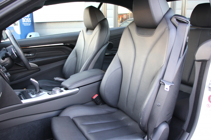 BMW 4シリーズ 435i ｶﾌﾞﾘｵﾚ Mｽﾎﾟｰﾂ 電動ｵｰﾌﾟﾝ 直6ﾀｰﾎﾞ306馬力 N55B30Aｴﾝｼﾞﾝ ﾋｰﾀｰ黒革 追従ACC LEDﾍｯﾄﾞﾗｲﾄ HUD 19AW HDDﾅﾋﾞﾌﾙｾｸﾞTV 衝突軽減ﾌﾞﾚｰｷ 車線逸脱警告 歩行者警告 ﾊﾟﾄﾞﾙｼﾌﾄ 8速AT 2年保証