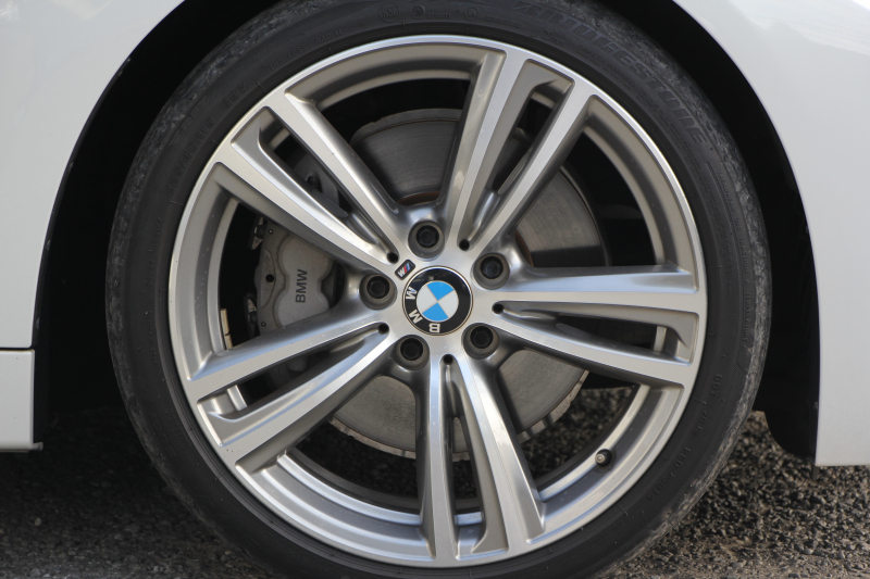 BMW 4シリーズ 435i ｶﾌﾞﾘｵﾚ Mｽﾎﾟｰﾂ 電動ｵｰﾌﾟﾝ 直6ﾀｰﾎﾞ306馬力 N55B30Aｴﾝｼﾞﾝ ﾋｰﾀｰ黒革 追従ACC LEDﾍｯﾄﾞﾗｲﾄ HUD 19AW HDDﾅﾋﾞﾌﾙｾｸﾞTV 衝突軽減ﾌﾞﾚｰｷ 車線逸脱警告 歩行者警告 ﾊﾟﾄﾞﾙｼﾌﾄ 8速AT 2年保証