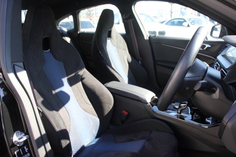 BMW 2シリーズ 218d ｸﾞﾗﾝｸｰﾍﾟMｽﾎﾟｰﾂ 受注生産ｵﾌﾟｼｮﾝMｽﾎﾟｰﾂﾌﾟﾗｽP Mｽﾎﾟｰﾂｼｰﾄ Mｼｰﾄﾍﾞﾙﾄ Mﾘｱｽﾎﾟｲﾗｰ Mｽﾎﾟｰﾂﾌﾞﾚｰｷ 専用18AW 追従ACC ｱｯﾌﾟﾙｶｰﾌﾟﾚｲ idriveﾅﾋﾞｹﾞｰｼｮﾝP BMWﾗｲﾌﾞｺｯｸﾋﾟｯﾄﾞAI音声会話 2年保証