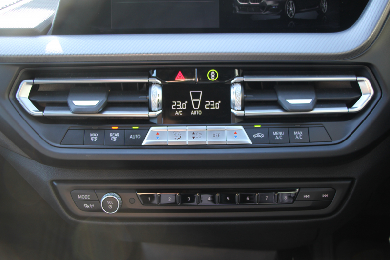 BMW 2シリーズ 218d ｸﾞﾗﾝｸｰﾍﾟMｽﾎﾟｰﾂ 受注生産ｵﾌﾟｼｮﾝMｽﾎﾟｰﾂﾌﾟﾗｽP Mｽﾎﾟｰﾂｼｰﾄ Mｼｰﾄﾍﾞﾙﾄ Mﾘｱｽﾎﾟｲﾗｰ Mｽﾎﾟｰﾂﾌﾞﾚｰｷ 専用18AW 追従ACC ｱｯﾌﾟﾙｶｰﾌﾟﾚｲ idriveﾅﾋﾞｹﾞｰｼｮﾝP BMWﾗｲﾌﾞｺｯｸﾋﾟｯﾄﾞAI音声会話 2年保証