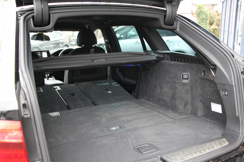 BMW 5シリーズ 523i ﾂｰﾘﾝｸﾞﾌﾞﾗｯｸｱｳﾄ 特別仕様車 HUD ﾊｰﾏﾝｶｰﾄﾞﾝ 追従ACC ｽﾃｱﾘﾝｸﾞｻﾎﾟｰﾄ LEDﾍｯﾄﾞﾗｲﾄ ｵｰﾄﾊｲﾋﾞｰﾑ ﾀｯﾁ画面HDDﾅﾋﾞTV 360度ﾊﾟﾉﾗﾏｶﾒﾗ Pｱｼｽﾄﾌﾟﾗｽ 電動ﾄﾗﾝｸ ﾌﾞﾗｯｸ19AW 液晶ﾒｰﾀｰ ｽﾏｰﾄｷｰ 2年保証