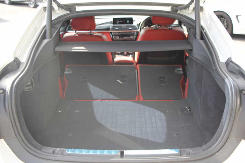 BMW 4シリーズ 440i ｸﾞﾗﾝｸｰﾍﾟMｽﾎﾟｰﾂ ﾌﾟﾗｽP 後期 1ｵ-ﾅ ﾋｰﾀｰ赤革 B58ｴﾝｼﾞﾝ 直6ﾀｰﾎﾞ326馬力 ﾊｰﾏﾝｶｰﾄﾞﾝ ｱﾀﾞﾌﾟﾃｨﾌﾞMｻｽ Mspﾌﾞﾚｰｷ 追従ACC ﾚｰﾝﾁｪﾝｼﾞ警告 19AW HDDﾅﾋﾞTV LEDﾍｯﾄﾞﾗｲﾄ＆ﾃｰﾙ 2年保証