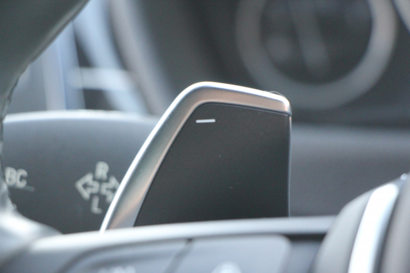 BMW 3シリーズ 320i ｸﾞﾗﾝﾂｰﾘｽﾓ Mｽﾎﾟｰﾂ 後期 新ｴﾝｼﾞﾝ LEDﾍｯﾄﾞﾗｲﾄ&ﾃｰﾙ 追従ACC ﾚｰﾝﾁｪﾝｼﾞ警告 衝突軽減ﾌﾞﾚｰｷ 車線逸脱警告 歩行者警告 iﾄﾞﾗｲﾌﾞHDDﾅﾋﾞ電動ﾄﾗﾝｸ ｽﾏｰﾄｷｰ 専用ｴｱﾛ 19AW ﾊﾟﾄﾞﾙｼﾌﾄ 2年保証