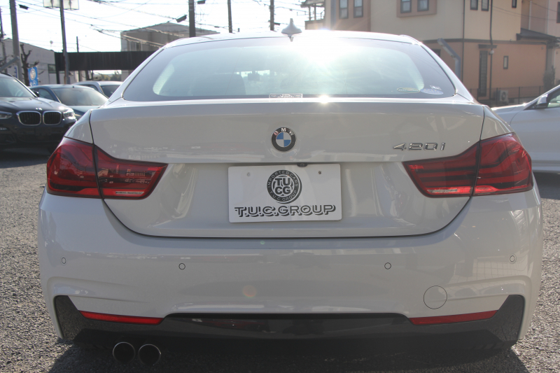 BMW 4シリーズ 420i ｸﾞﾗﾝｸｰﾍﾟｲﾝｽﾀｲﾙｽﾎﾟｰﾂ 300台限定車 後期ﾓﾃﾞﾙ 1ｵｰﾅ ﾋｰﾀｰ黒革 ｱﾀﾞﾌﾟﾃｨﾌﾞMｻｽ 19AW Mspﾌﾞﾚｰｷ HUD 追従ACC 液晶ﾒｰﾀｰ LEDﾍｯﾄﾞﾗｲﾄ&LEDﾃｰﾙ ﾀｯﾁ画面HDDﾅﾋﾞﾌﾙｾｸﾞTV 電動ﾄﾗﾝｸ 衝突軽減ﾌﾞﾚｰｷ 2年保証