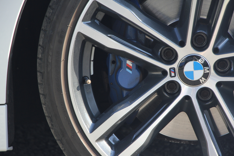 BMW 4シリーズ 420i ｸﾞﾗﾝｸｰﾍﾟｲﾝｽﾀｲﾙｽﾎﾟｰﾂ 300台限定車 後期ﾓﾃﾞﾙ 1ｵｰﾅ ﾋｰﾀｰ黒革 ｱﾀﾞﾌﾟﾃｨﾌﾞMｻｽ 19AW Mspﾌﾞﾚｰｷ HUD 追従ACC 液晶ﾒｰﾀｰ LEDﾍｯﾄﾞﾗｲﾄ&LEDﾃｰﾙ ﾀｯﾁ画面HDDﾅﾋﾞﾌﾙｾｸﾞTV 電動ﾄﾗﾝｸ 衝突軽減ﾌﾞﾚｰｷ 2年保証