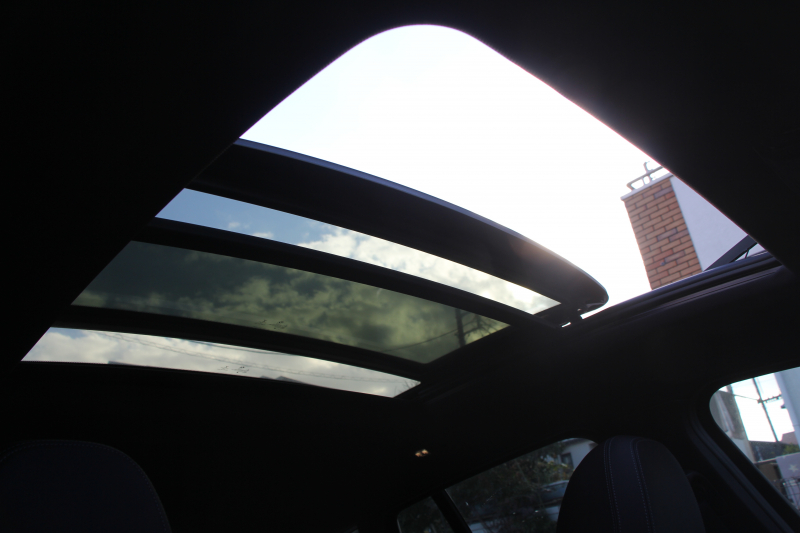 BMW X4 M40i 1ｵｰﾅ ﾊﾟﾉﾗﾏｻﾝﾙｰﾌ 全席ﾋｰﾀｰ黒革 360馬力 直6ﾀｰﾎﾞｱﾀﾞﾌﾟﾃｨﾌﾞMｻｽ Mspﾌﾞﾚｰｷ 液晶ﾒｰﾀｰ 360度ｶﾒﾗ Pｱｼｽﾄ ﾀｯﾁ画面HDDﾅﾋﾞTV LEDﾍｯﾄﾞﾗｲﾄ ｵｰﾄﾊｲﾋﾞｰﾑ 電動ﾄﾗﾝｸ 専用21AW&ﾃﾞﾌ 2年保証