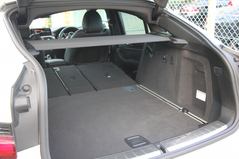 BMW X4 M40i 1ｵｰﾅ ﾊﾟﾉﾗﾏｻﾝﾙｰﾌ 全席ﾋｰﾀｰ黒革 360馬力 直6ﾀｰﾎﾞｱﾀﾞﾌﾟﾃｨﾌﾞMｻｽ Mspﾌﾞﾚｰｷ 液晶ﾒｰﾀｰ 360度ｶﾒﾗ Pｱｼｽﾄ ﾀｯﾁ画面HDDﾅﾋﾞTV LEDﾍｯﾄﾞﾗｲﾄ ｵｰﾄﾊｲﾋﾞｰﾑ 電動ﾄﾗﾝｸ 専用21AW&ﾃﾞﾌ 2年保証