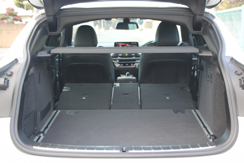 BMW X4 M40i 1ｵｰﾅ ﾊﾟﾉﾗﾏｻﾝﾙｰﾌ 全席ﾋｰﾀｰ黒革 360馬力 直6ﾀｰﾎﾞｱﾀﾞﾌﾟﾃｨﾌﾞMｻｽ Mspﾌﾞﾚｰｷ 液晶ﾒｰﾀｰ 360度ｶﾒﾗ Pｱｼｽﾄ ﾀｯﾁ画面HDDﾅﾋﾞTV LEDﾍｯﾄﾞﾗｲﾄ ｵｰﾄﾊｲﾋﾞｰﾑ 電動ﾄﾗﾝｸ 専用21AW&ﾃﾞﾌ 2年保証